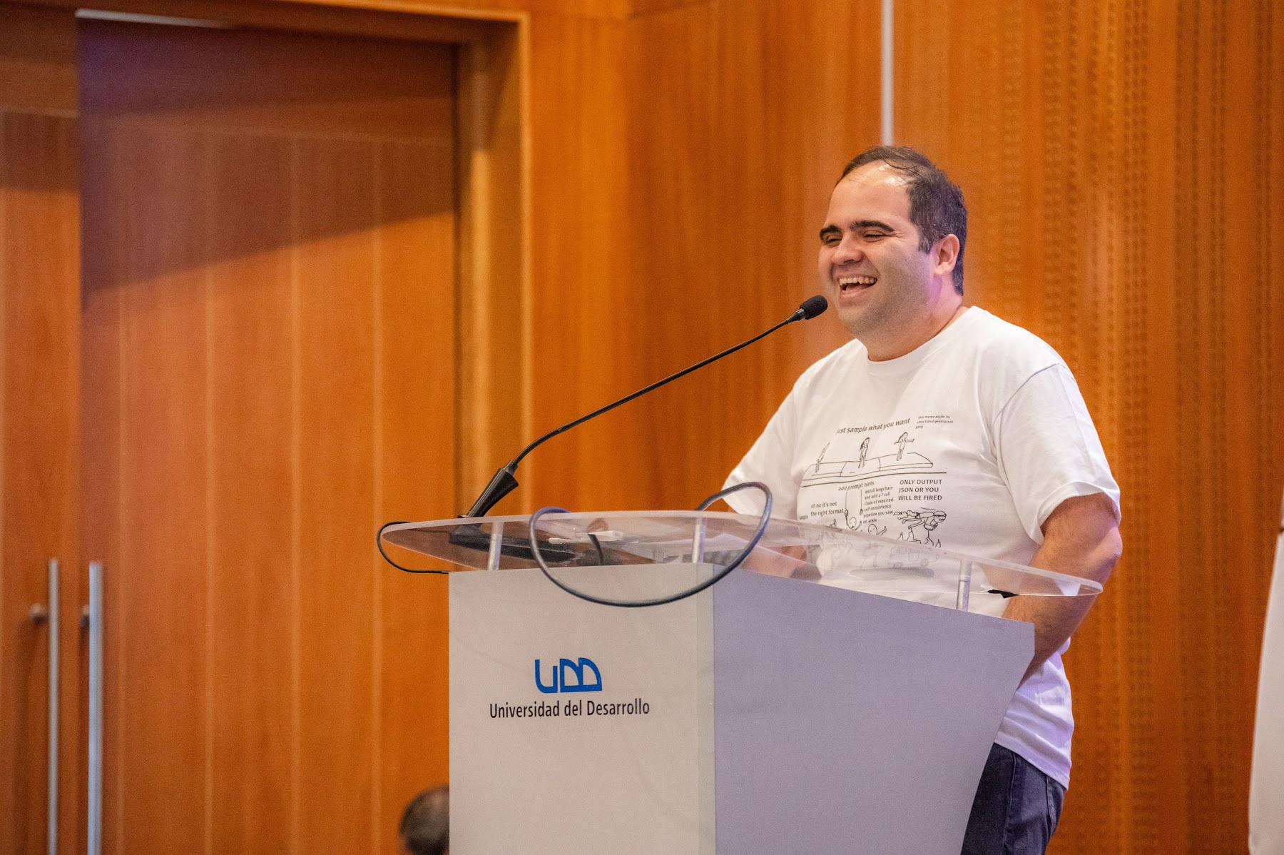 Foto 5 de Conferencia IADevs 2024