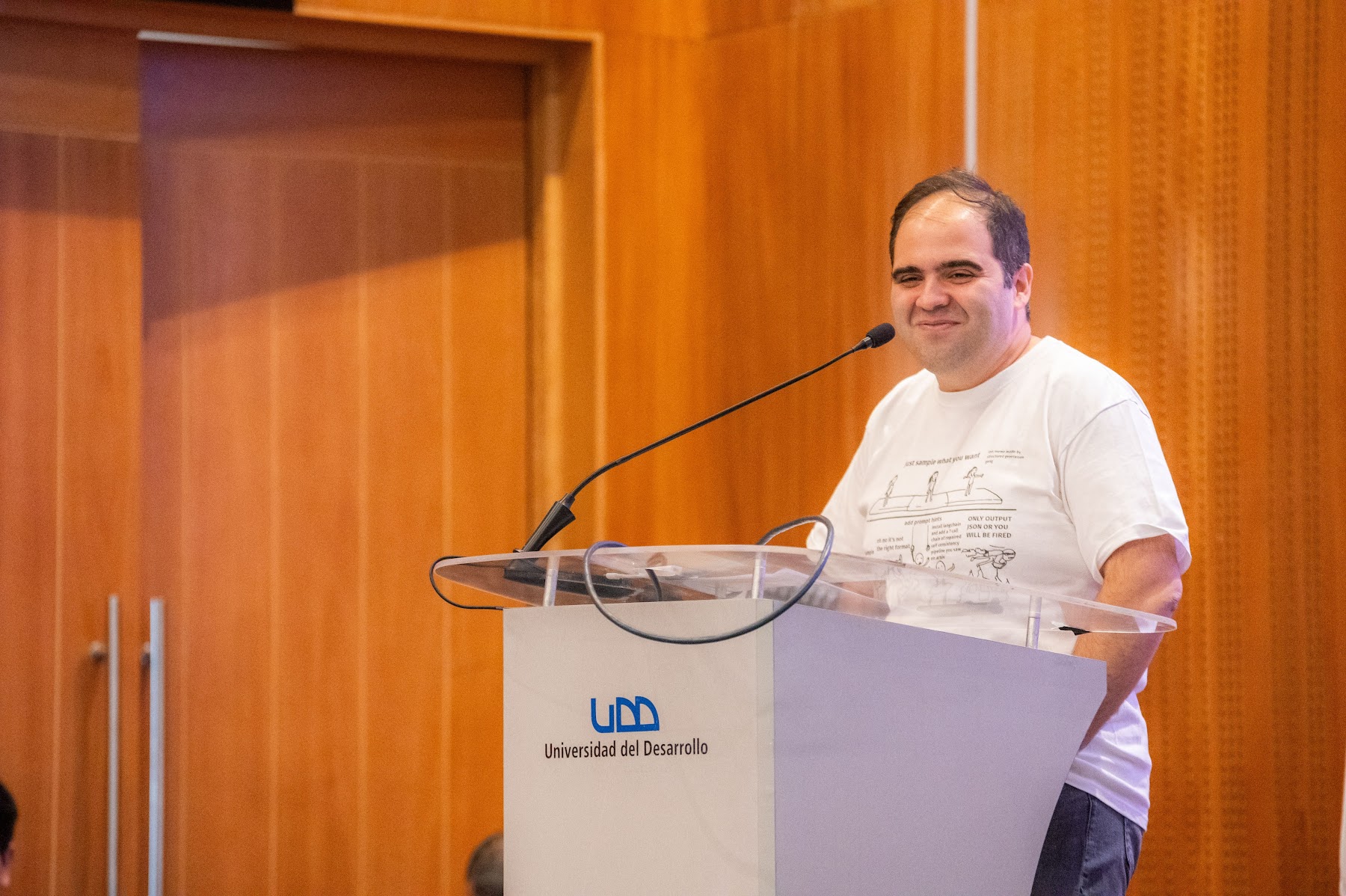 Foto 6 de Conferencia IADevs 2024