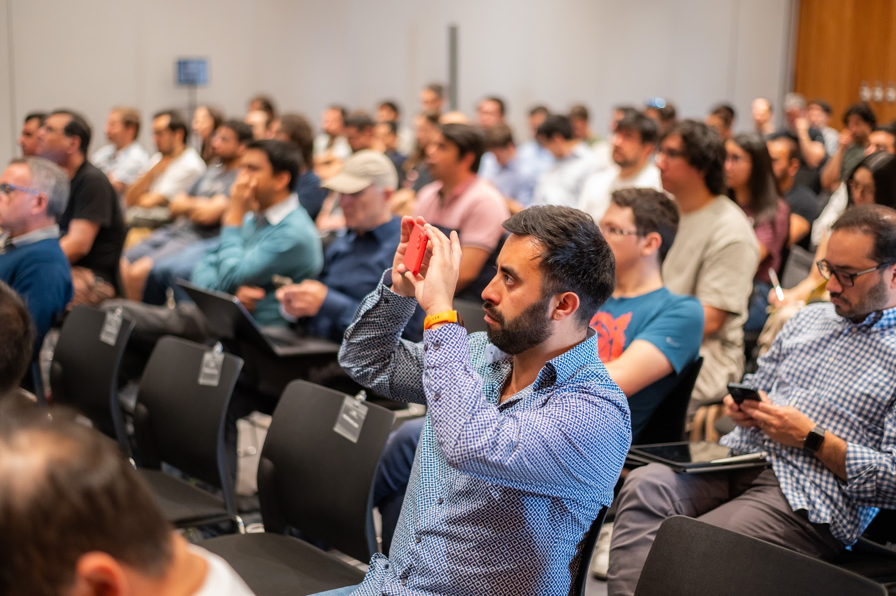 Foto 39 de Conferencia IADevs 2024