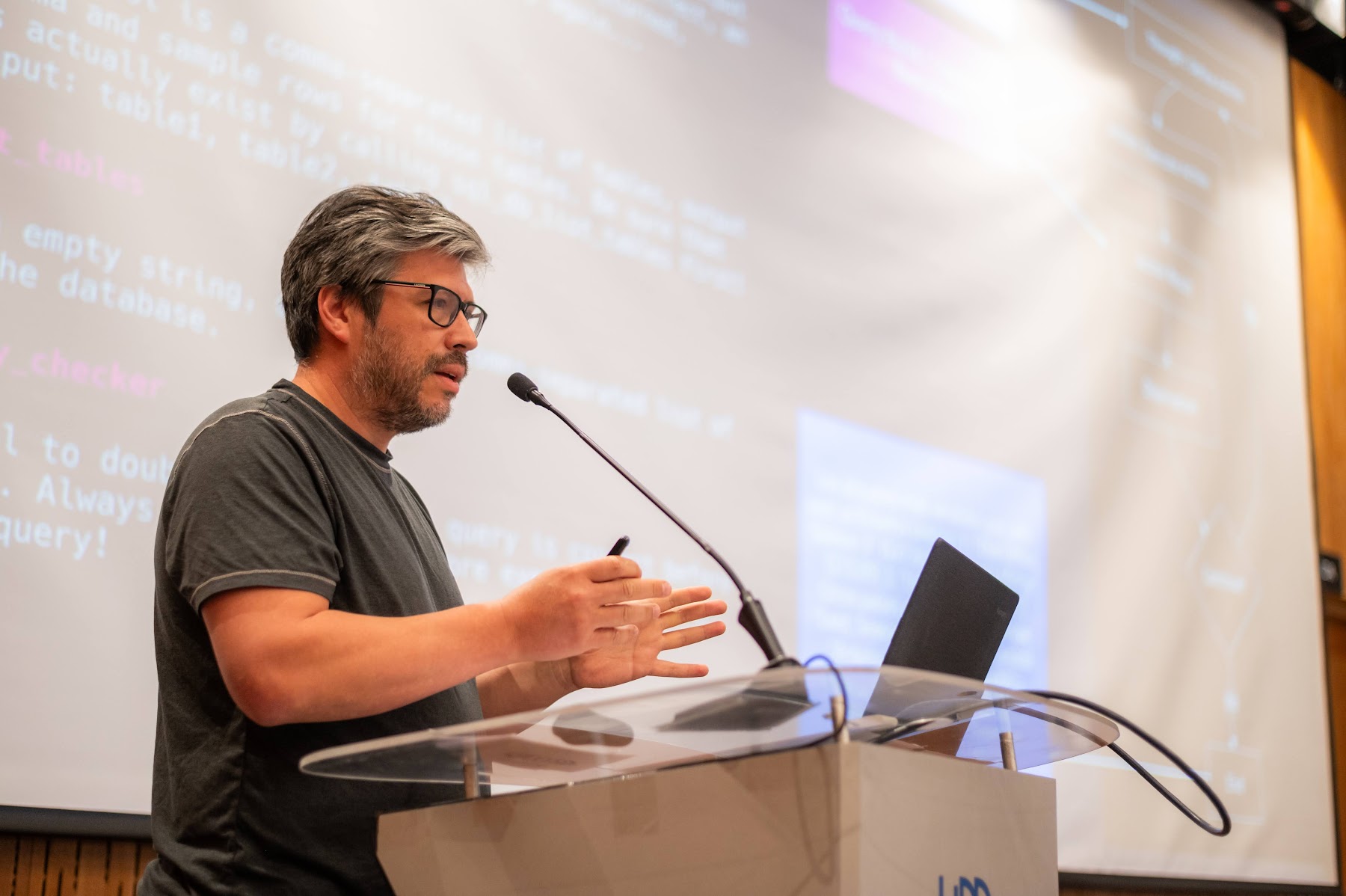 Foto 40 de Conferencia IADevs 2024