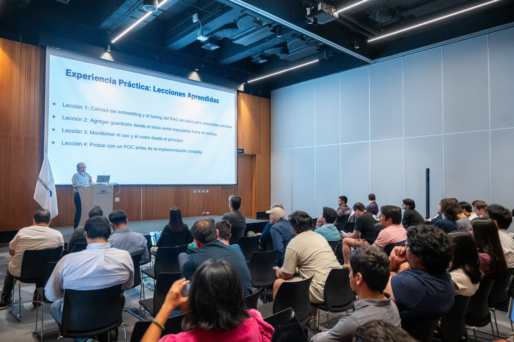 Foto 74 de Conferencia IADevs 2024