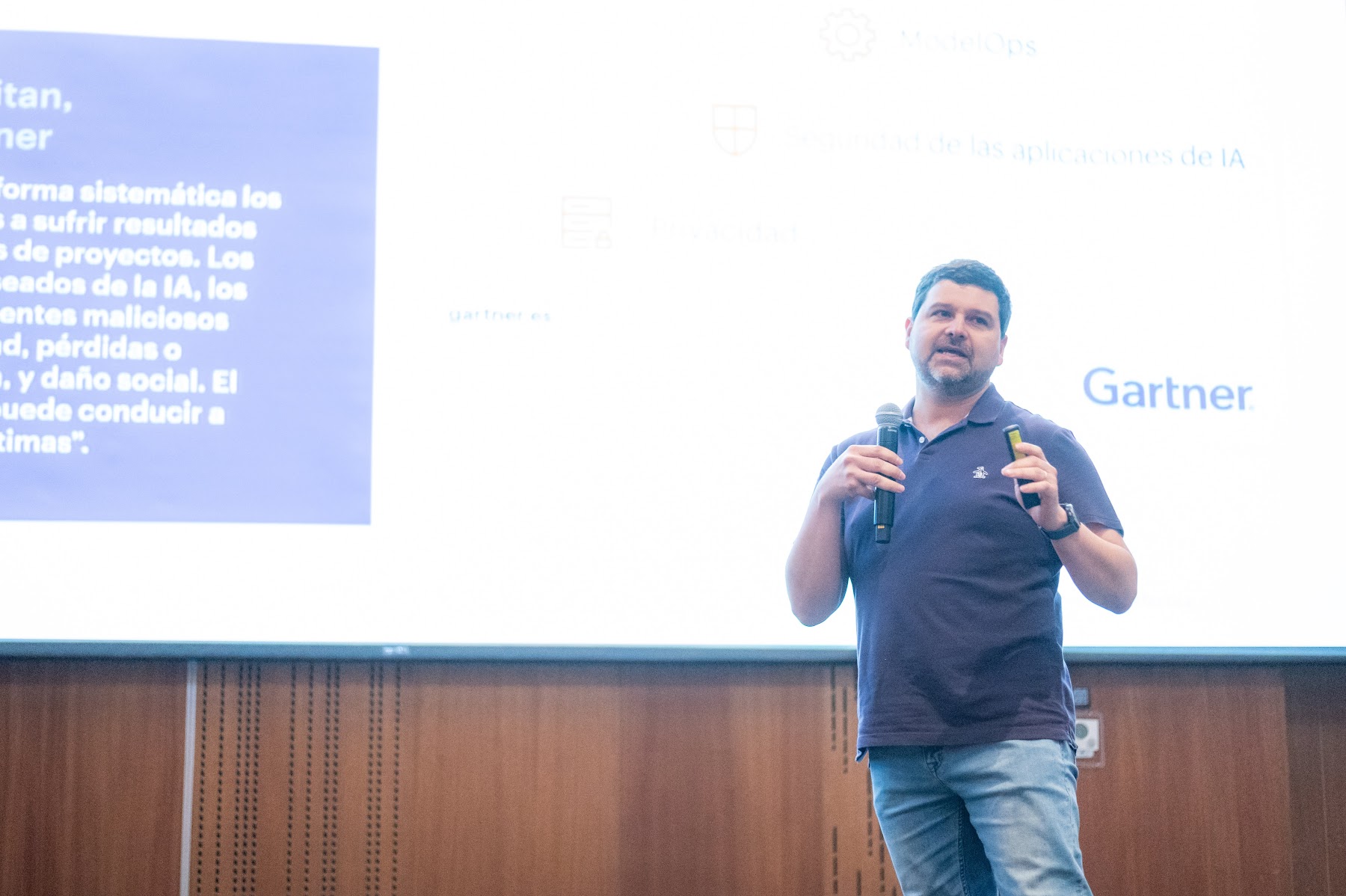 Foto 92 de Conferencia IADevs 2024