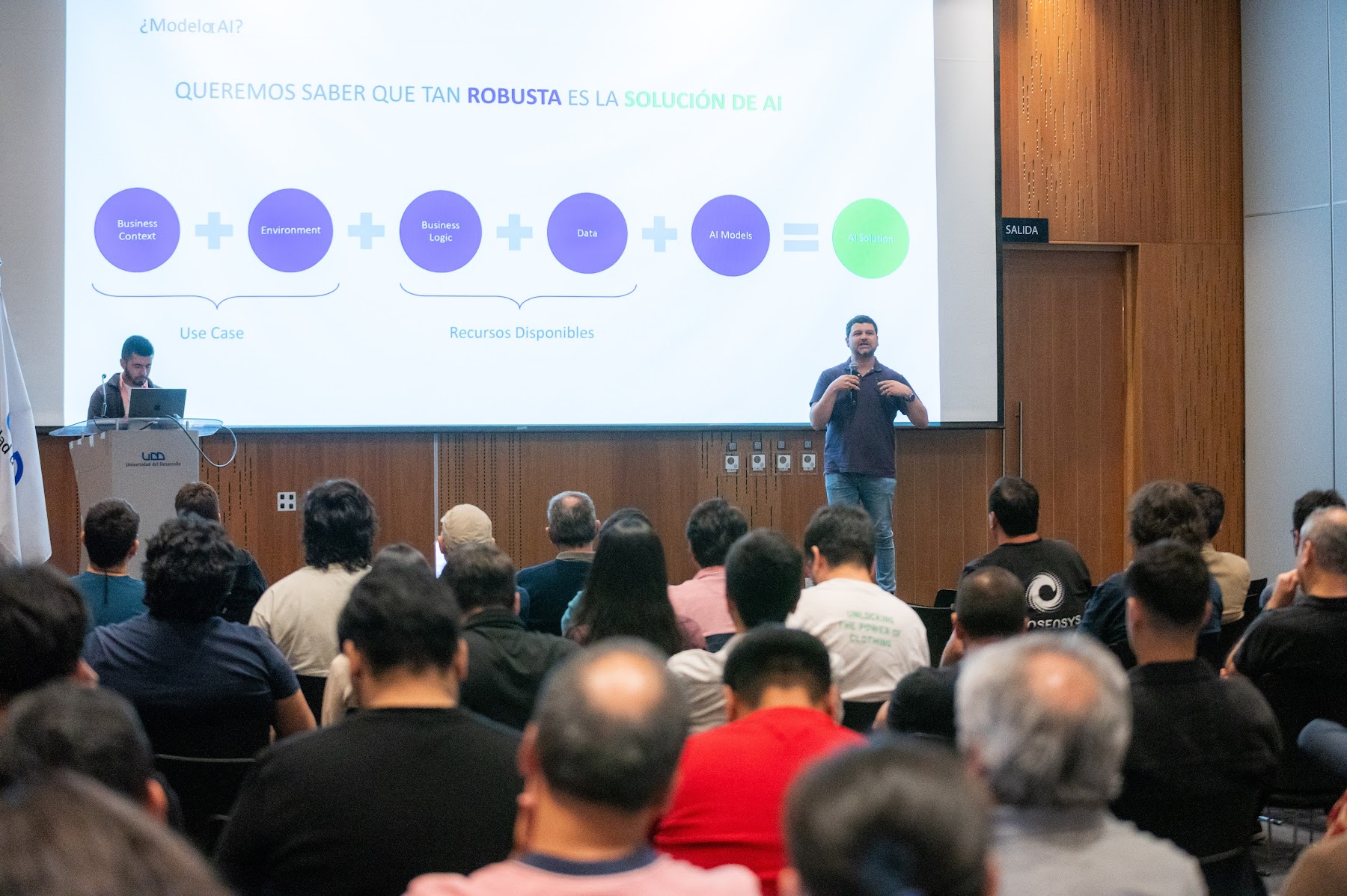 Foto 95 de Conferencia IADevs 2024