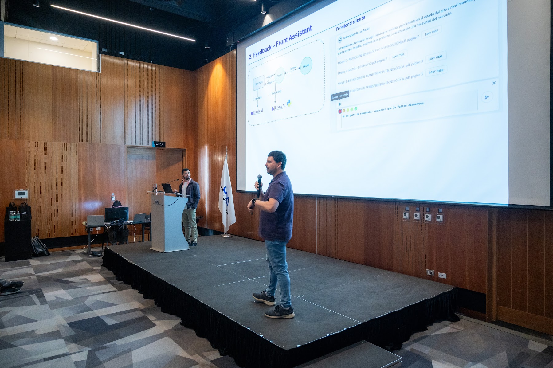 Foto 99 de Conferencia IADevs 2024