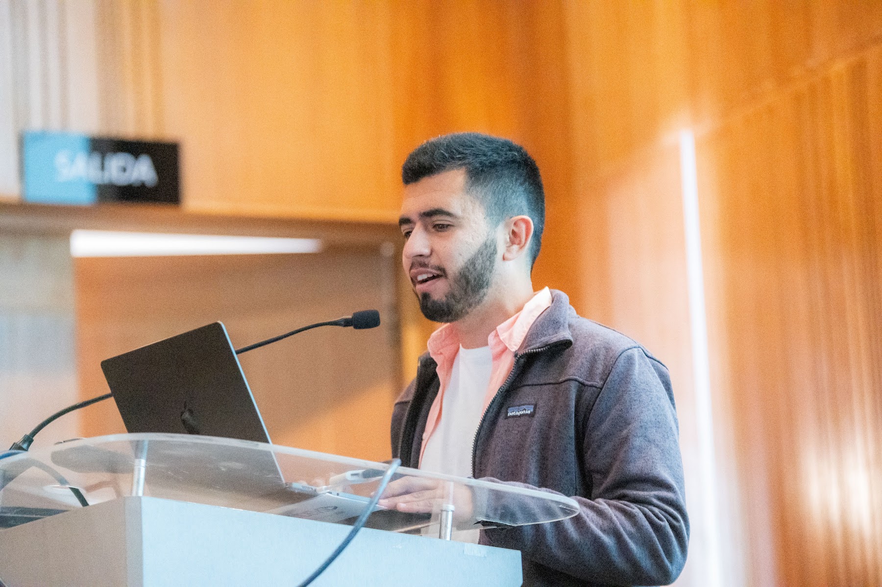 Foto 104 de Conferencia IADevs 2024