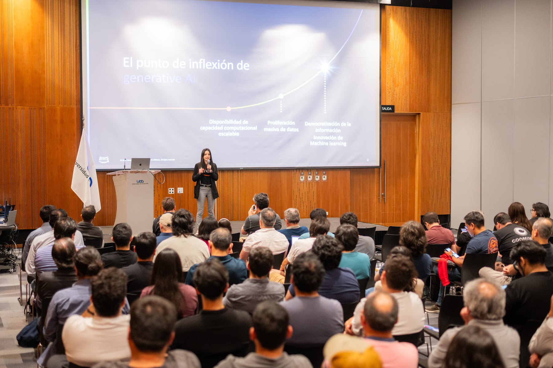 Foto 157 de Conferencia IADevs 2024