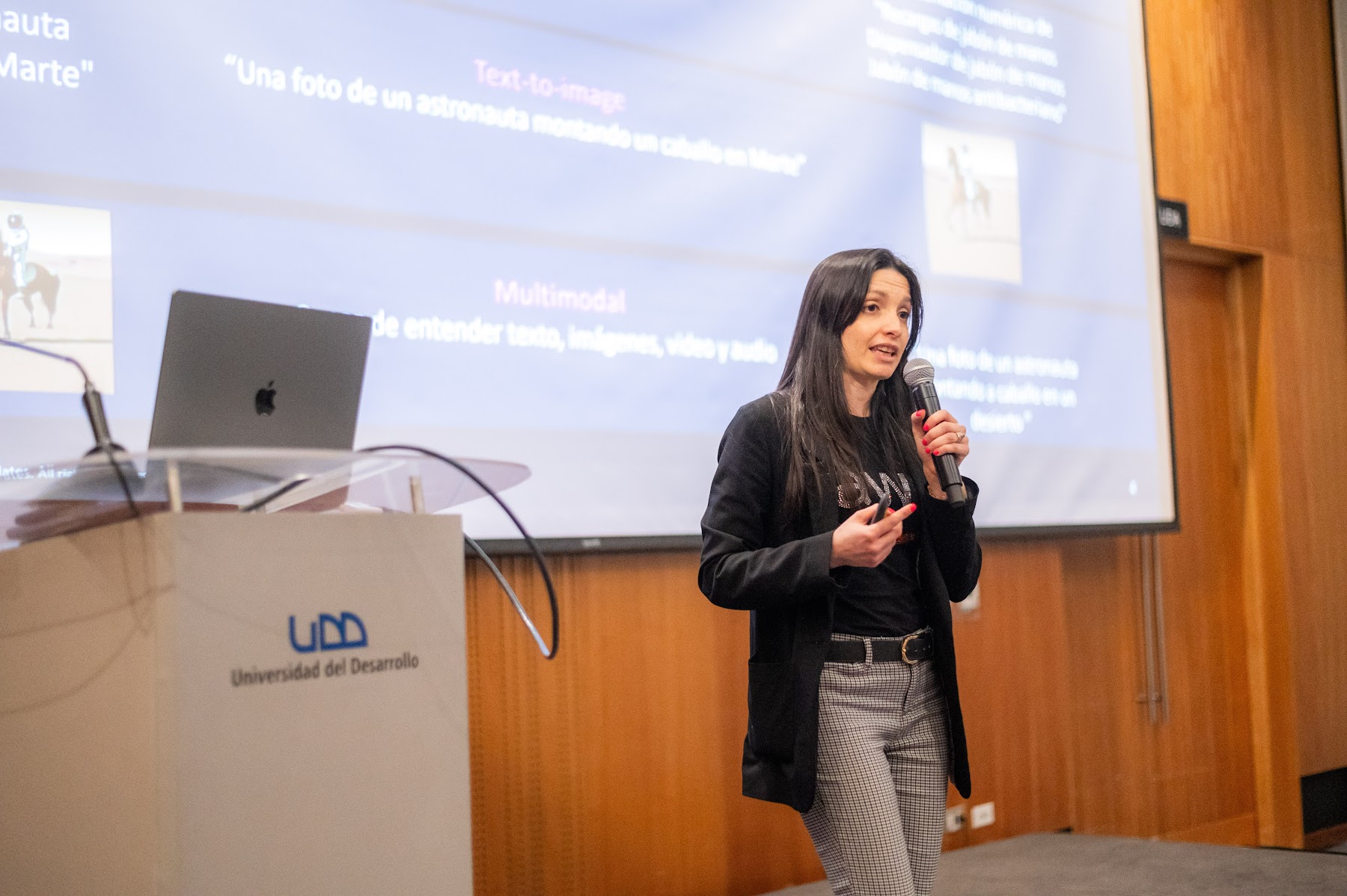 Foto 162 de Conferencia IADevs 2024