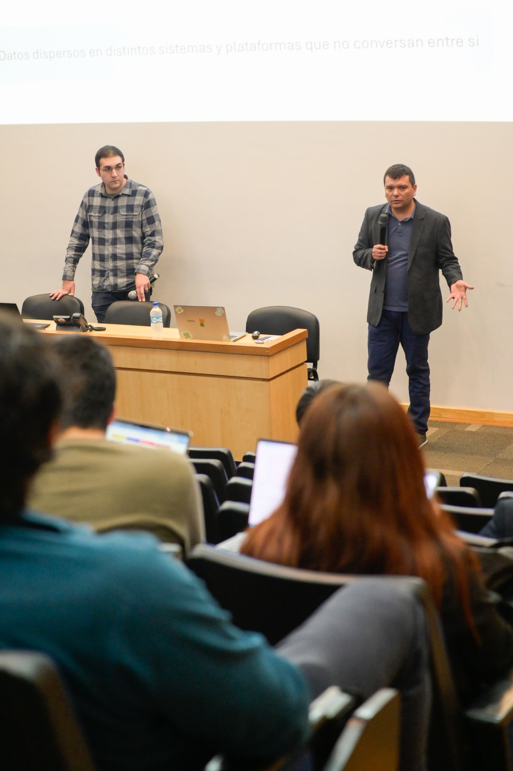 Foto 24 de Conferencia IADevs 2025 Concepción