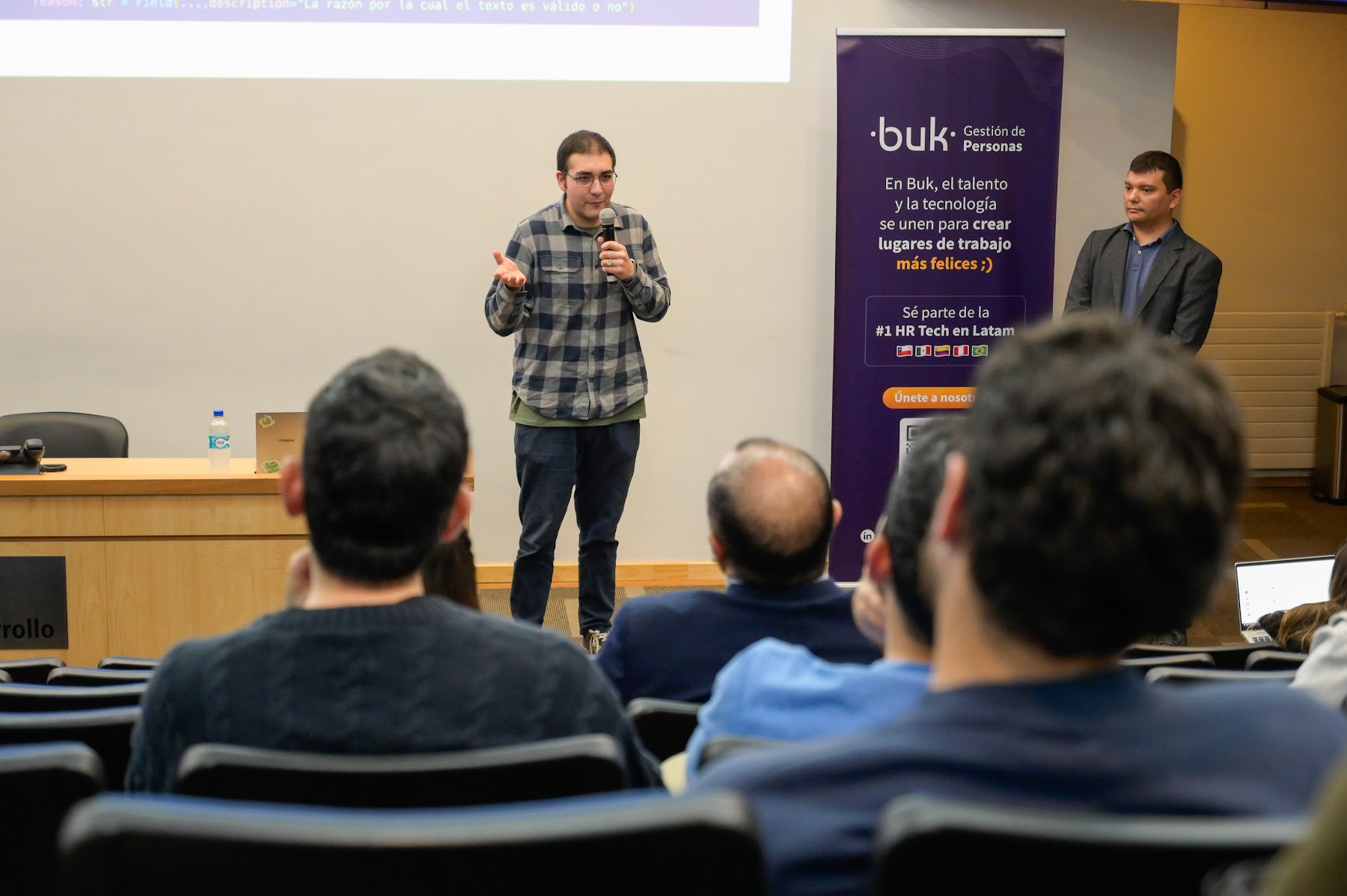 Foto 48 de Conferencia IADevs 2025 Concepción