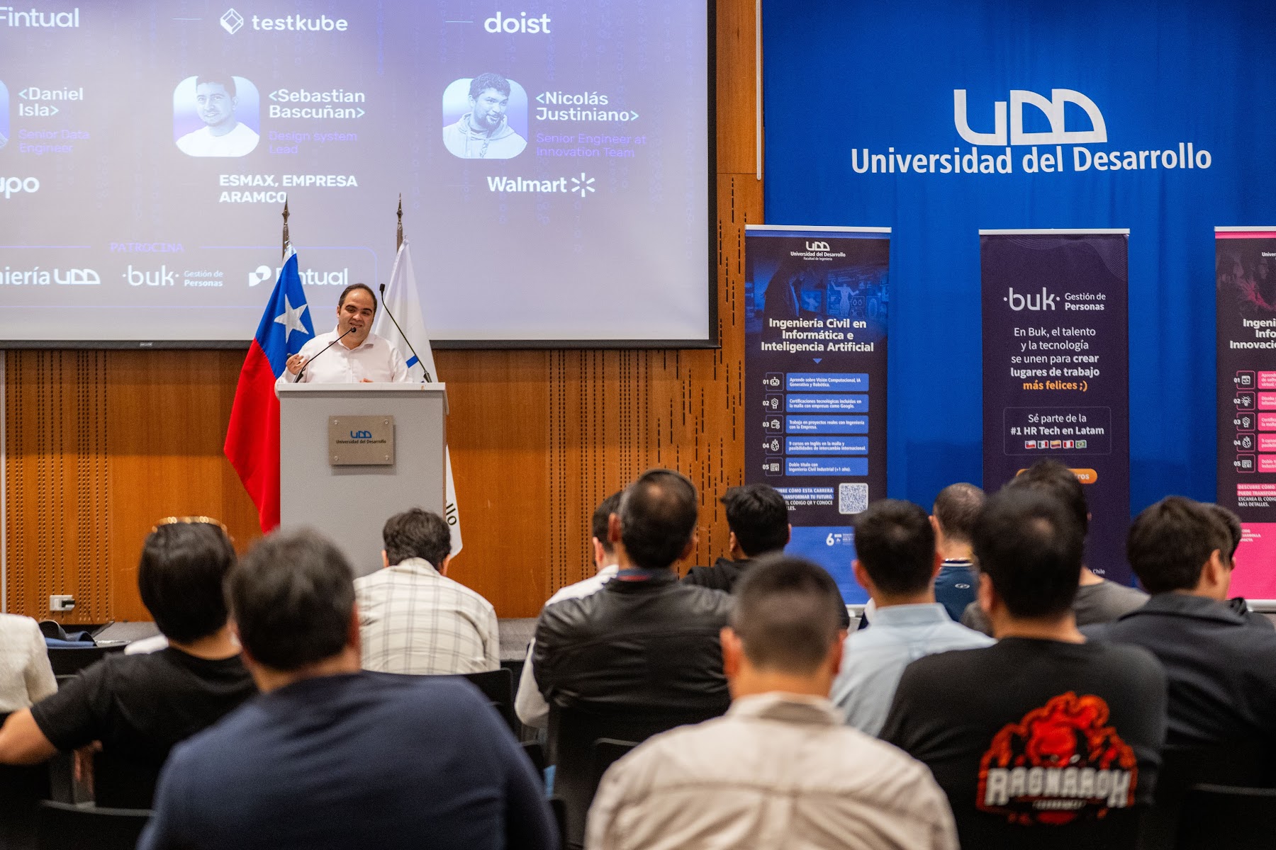 Foto 2 de Conferencia IADevs 2025 Santiago