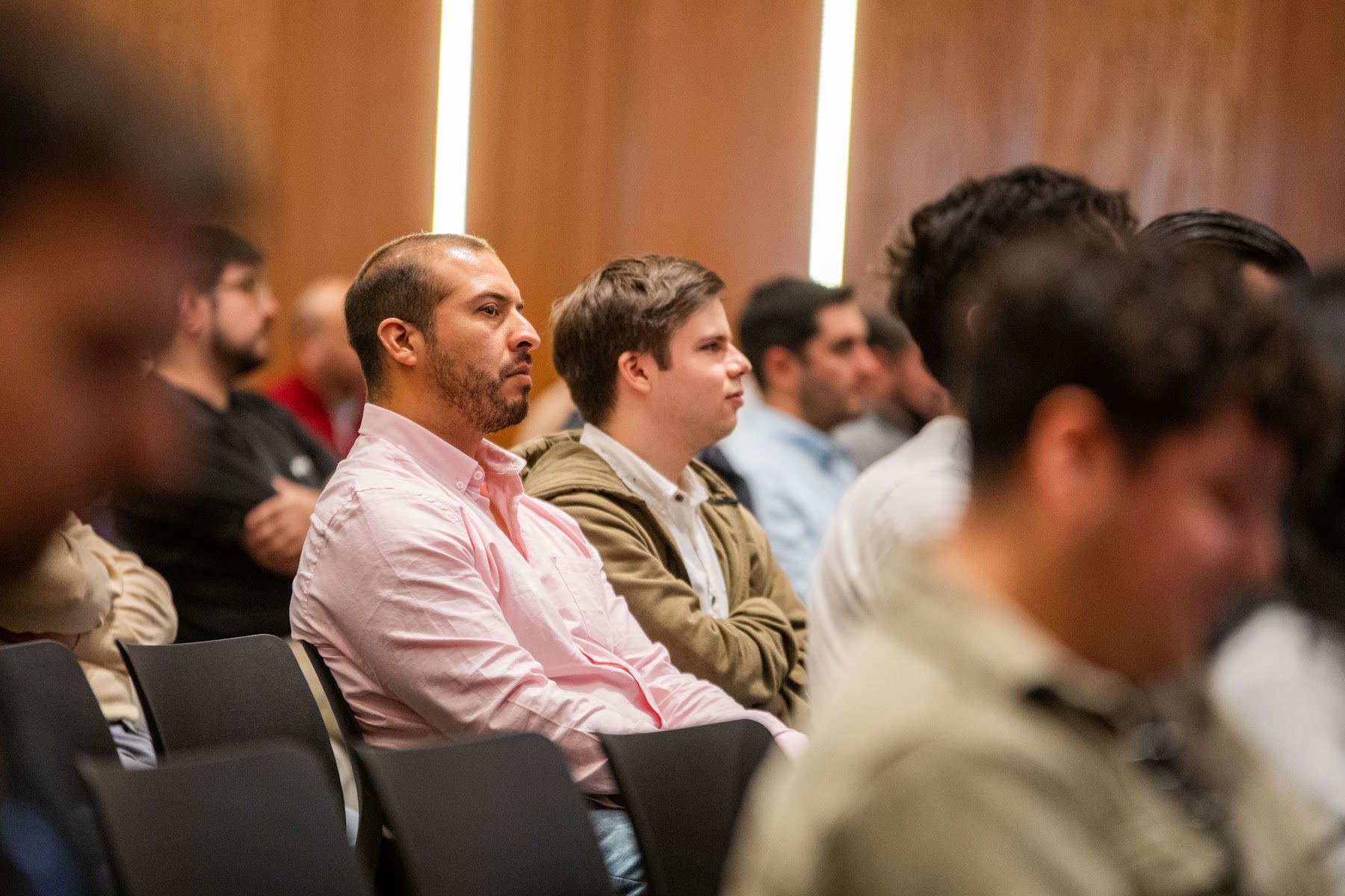 Foto 12 de Conferencia IADevs 2025 Santiago