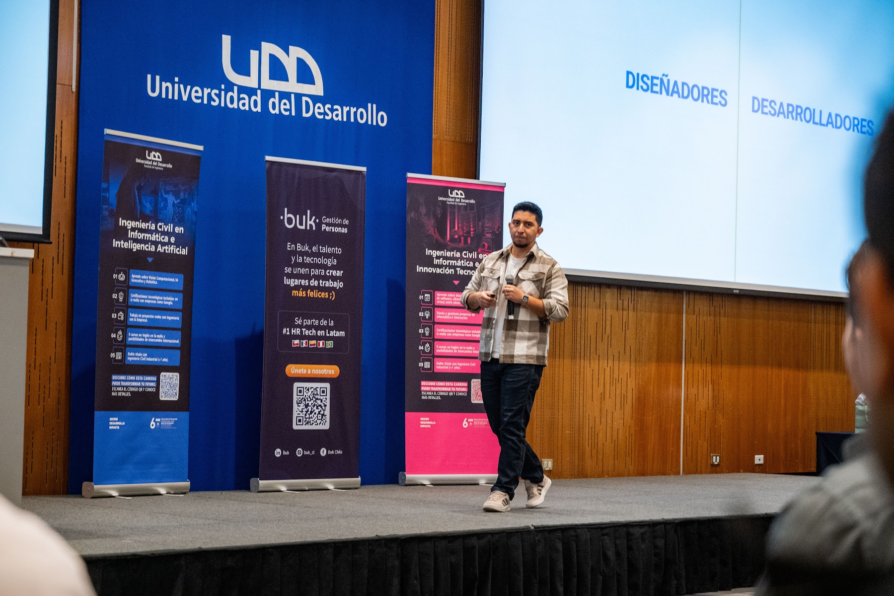 Foto 18 de Conferencia IADevs 2025 Santiago