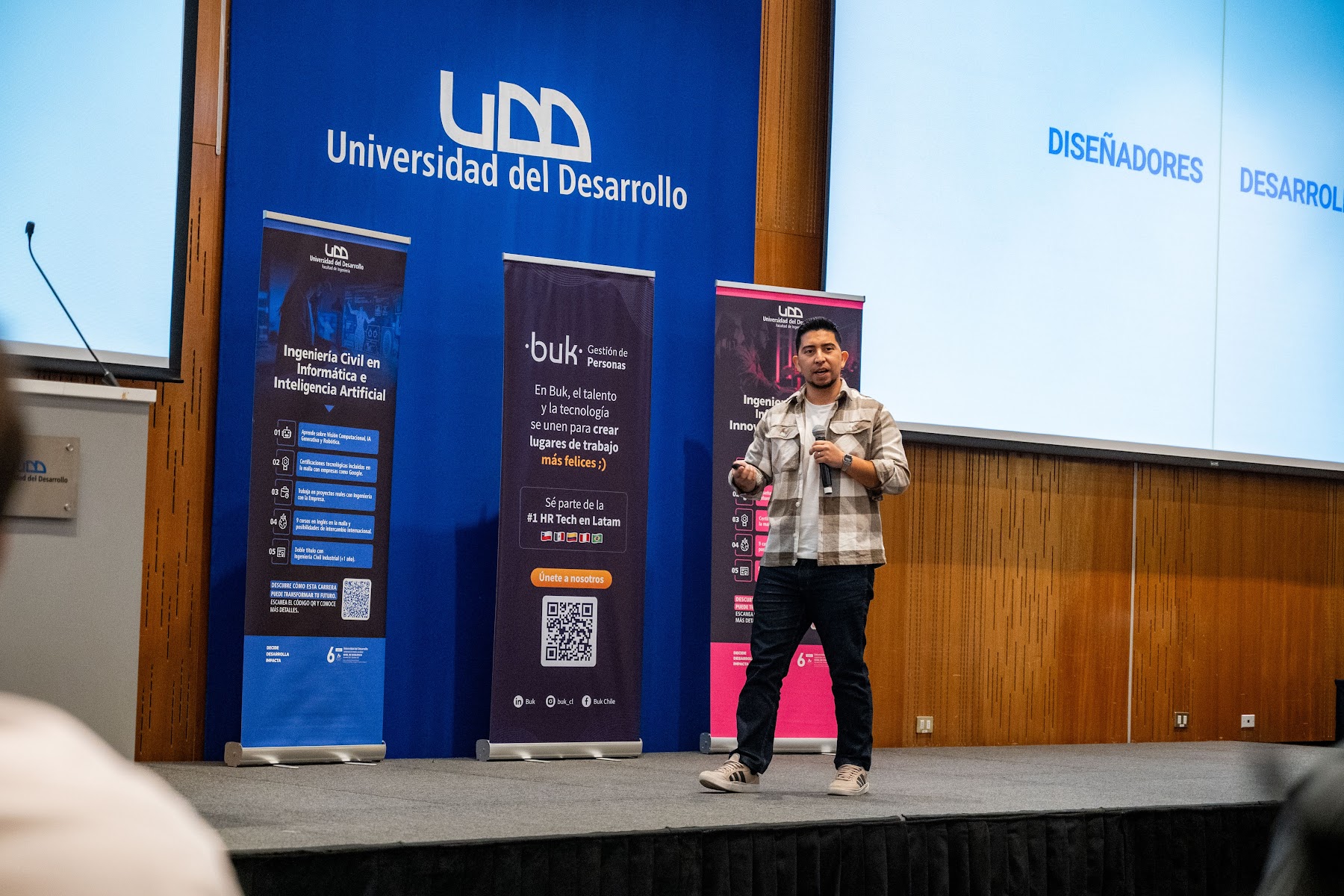 Foto 19 de Conferencia IADevs 2025 Santiago