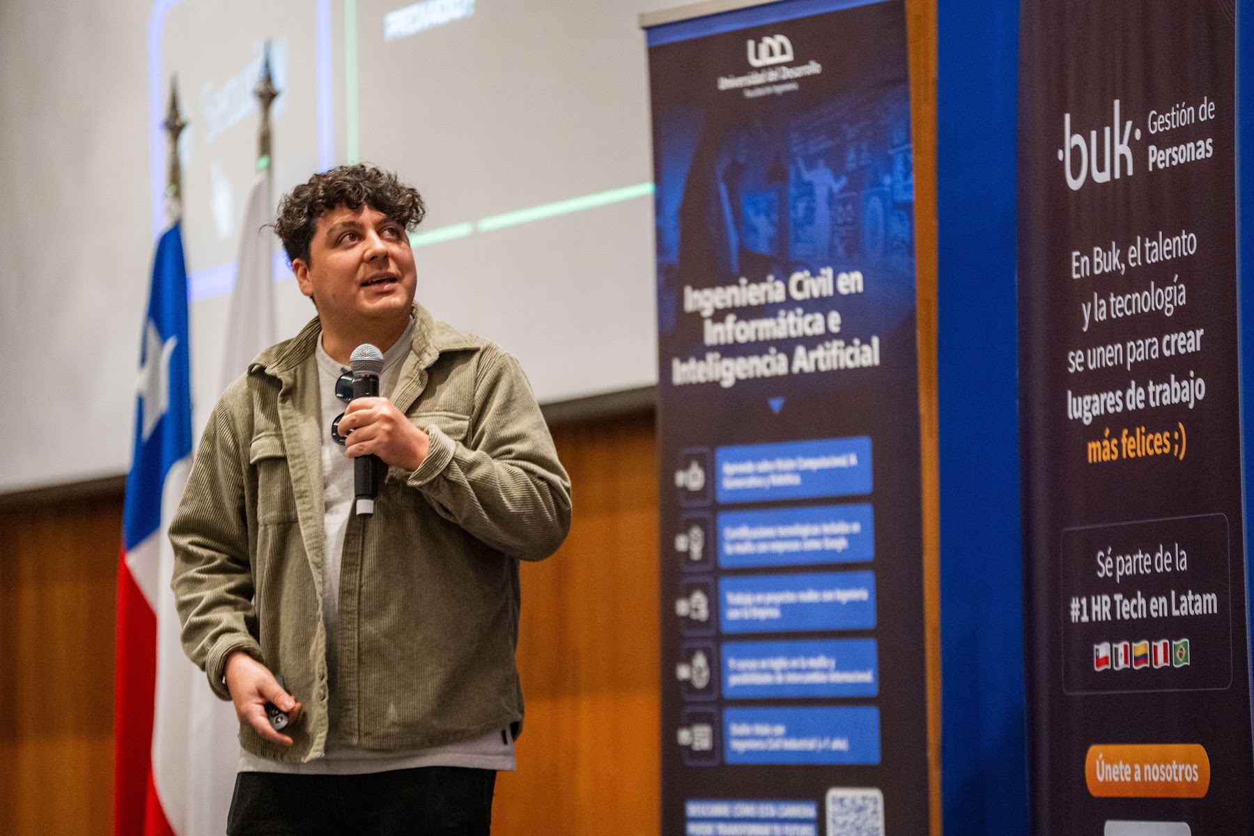 Foto 34 de Conferencia IADevs 2025 Santiago