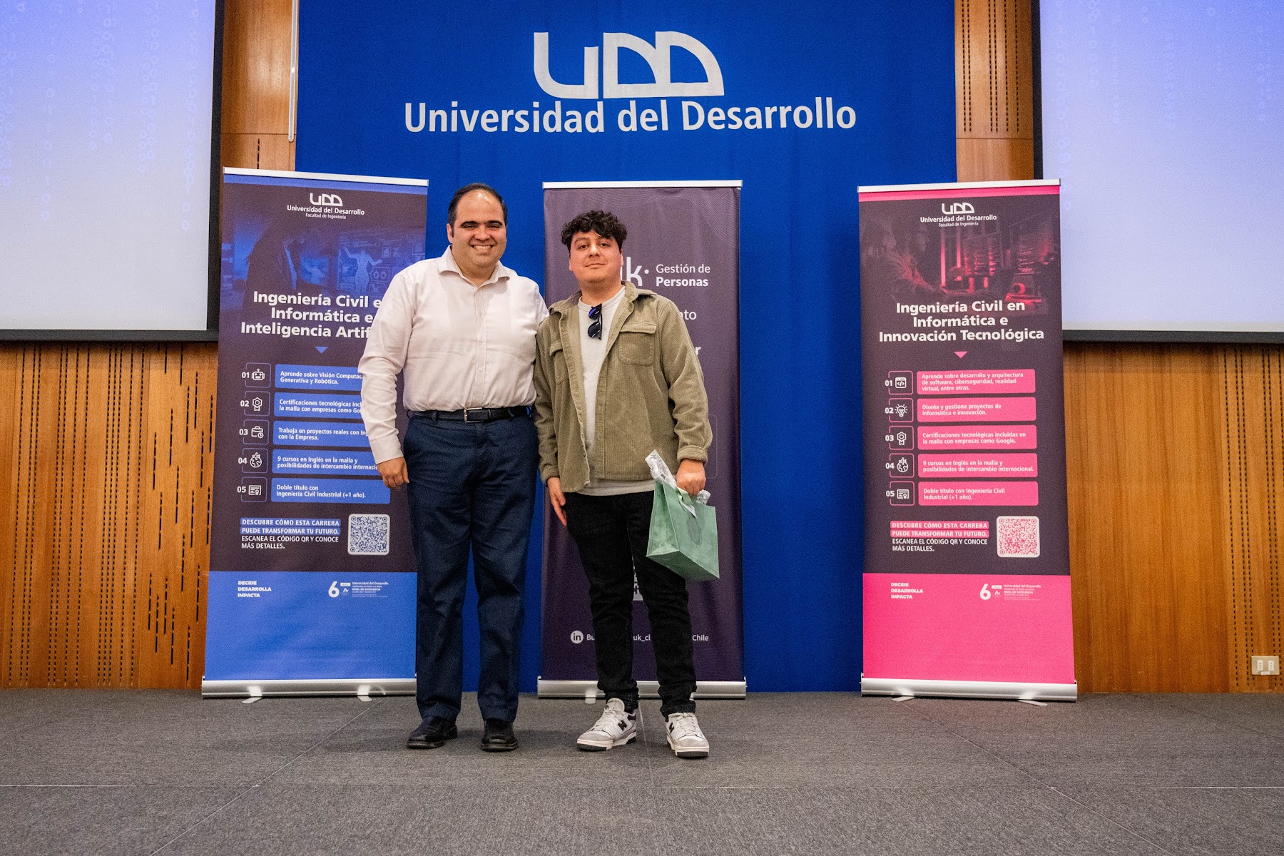 Foto 41 de Conferencia IADevs 2025 Santiago