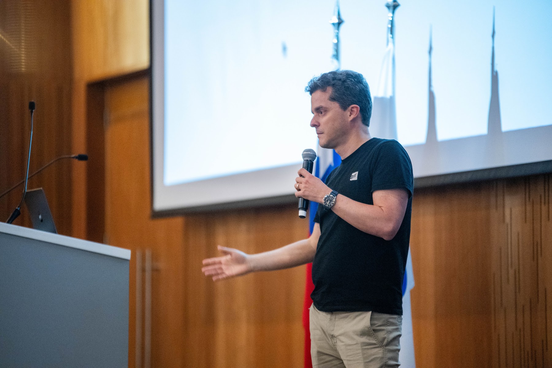 Foto 45 de Conferencia IADevs 2025 Santiago