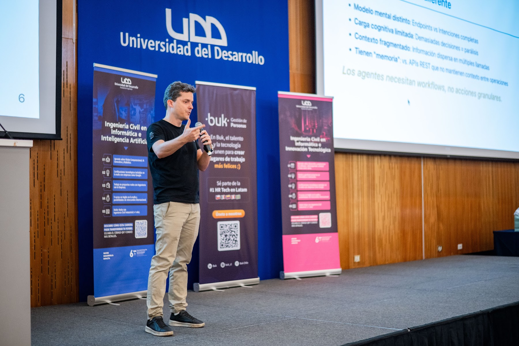 Foto 46 de Conferencia IADevs 2025 Santiago