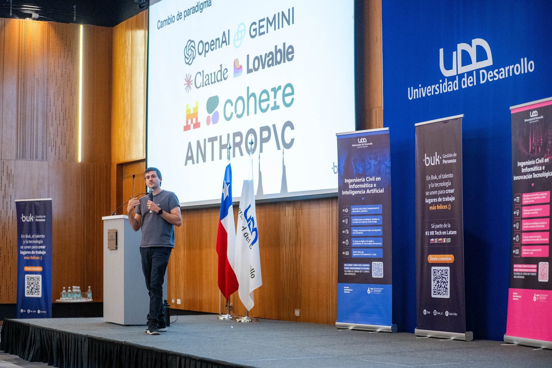 Foto 59 de Conferencia IADevs 2025 Santiago