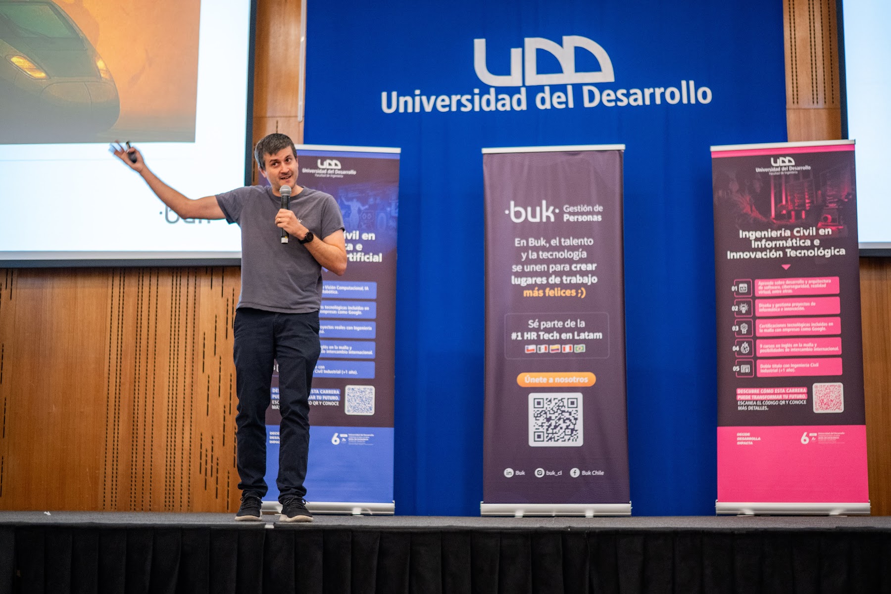 Foto 62 de Conferencia IADevs 2025 Santiago