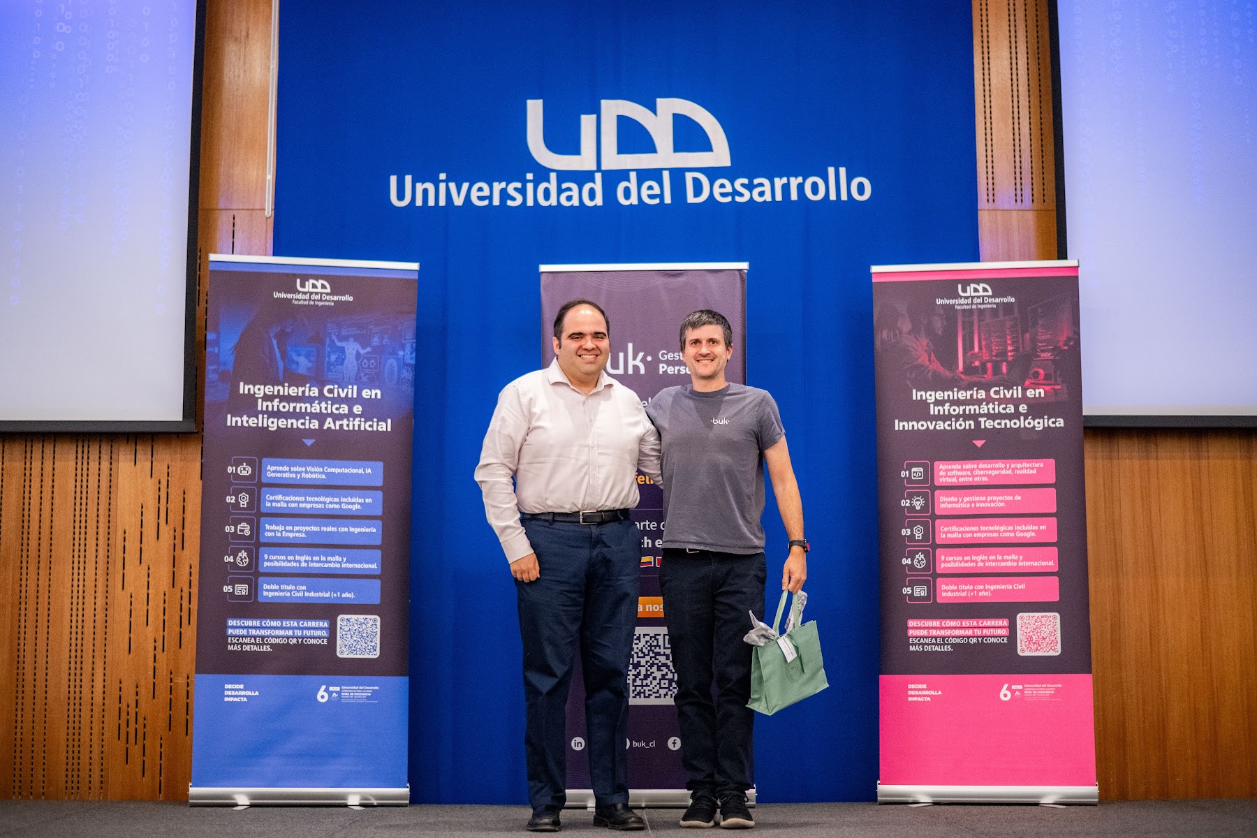 Foto 64 de Conferencia IADevs 2025 Santiago