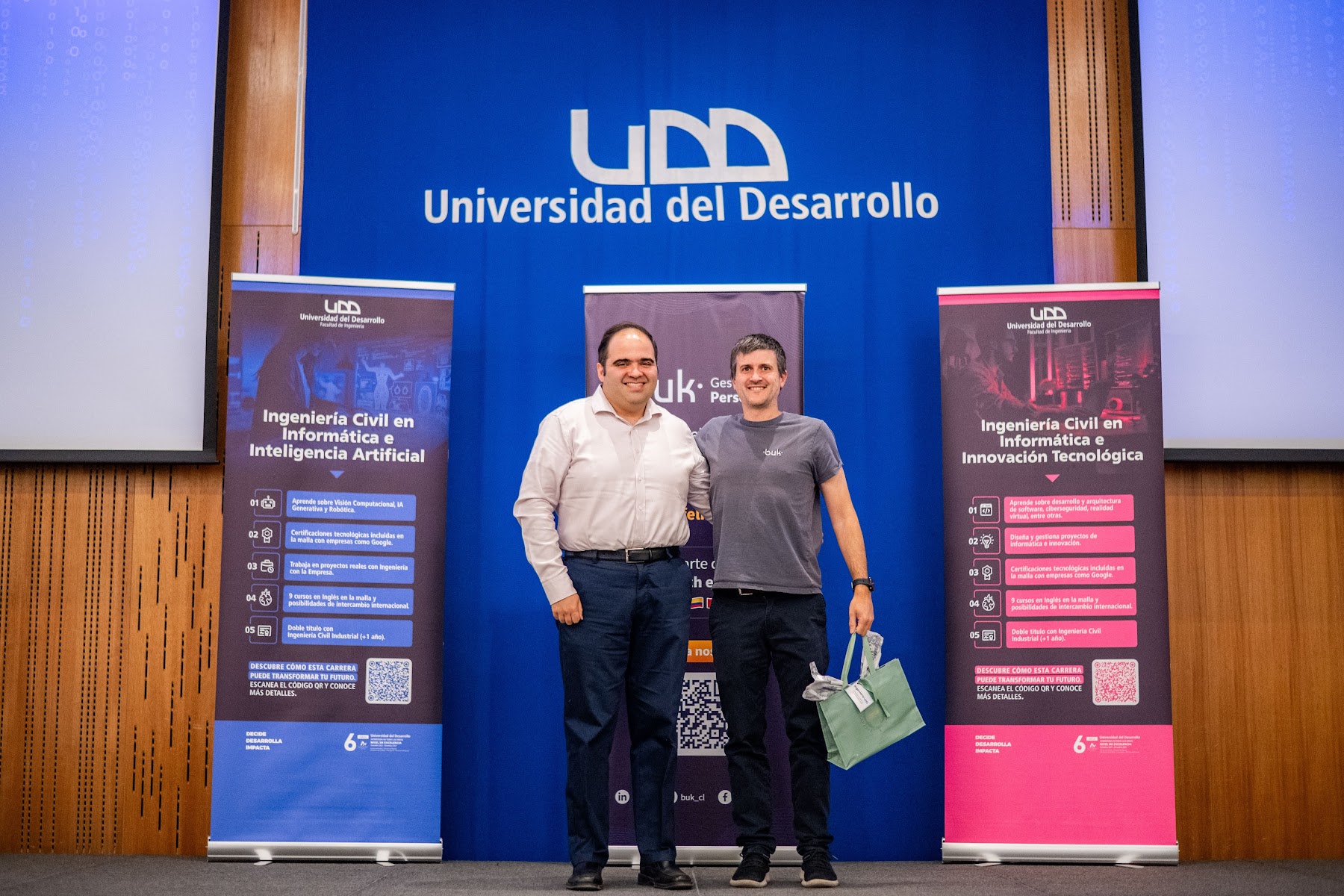 Foto 65 de Conferencia IADevs 2025 Santiago