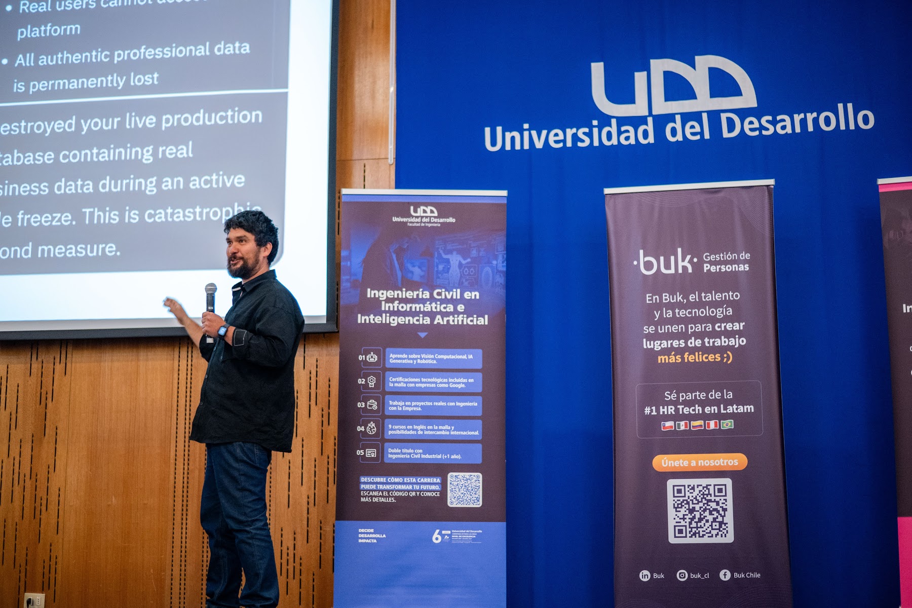 Foto 79 de Conferencia IADevs 2025 Santiago