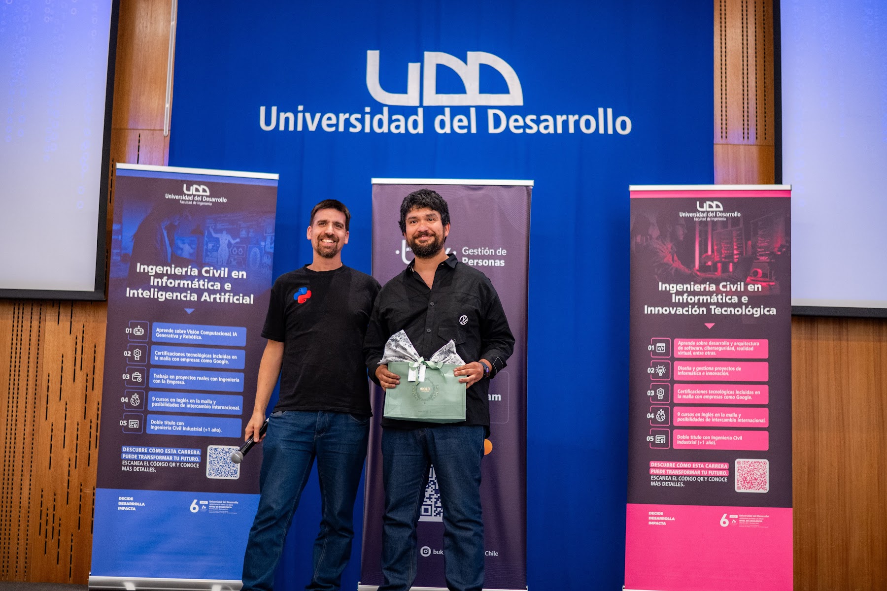 Foto 81 de Conferencia IADevs 2025 Santiago