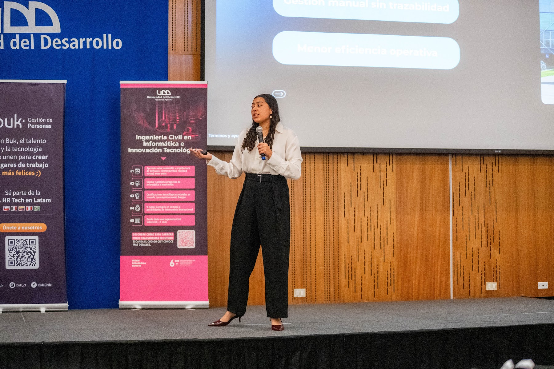 Foto 98 de Conferencia IADevs 2025 Santiago