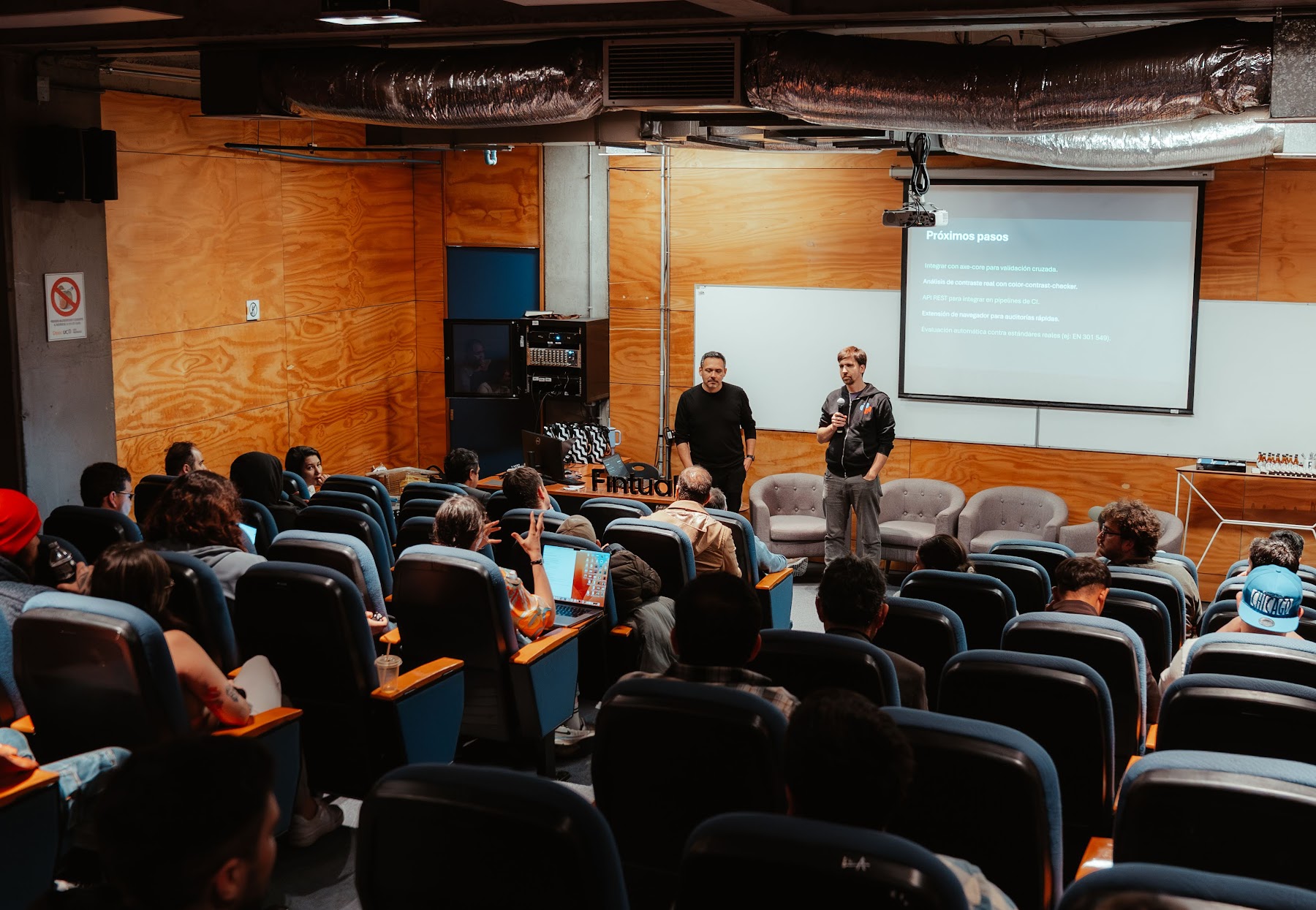 Foto 23 de Conferencia IADevs 2025 Valparaíso