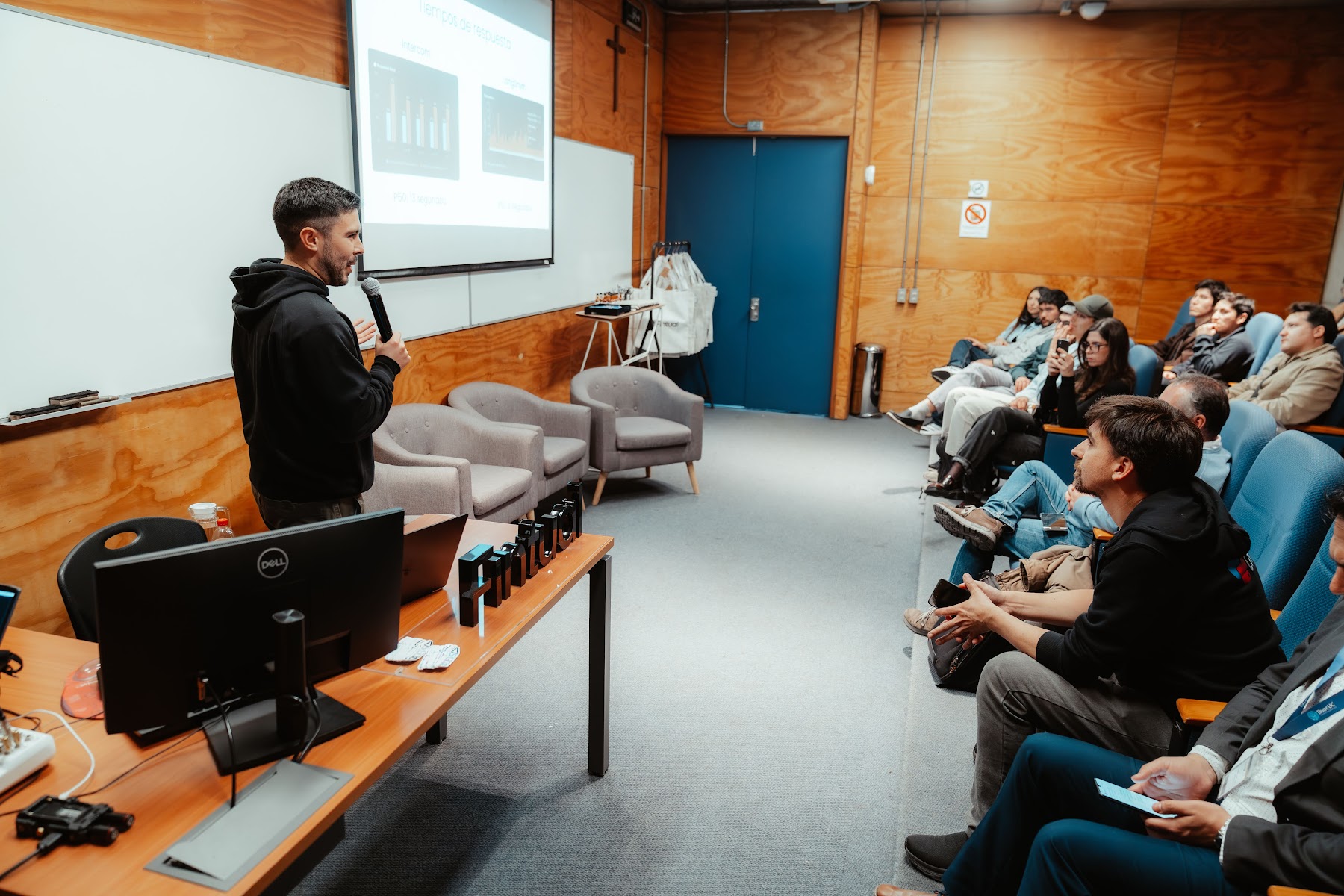 Foto 34 de Conferencia IADevs 2025 Valparaíso