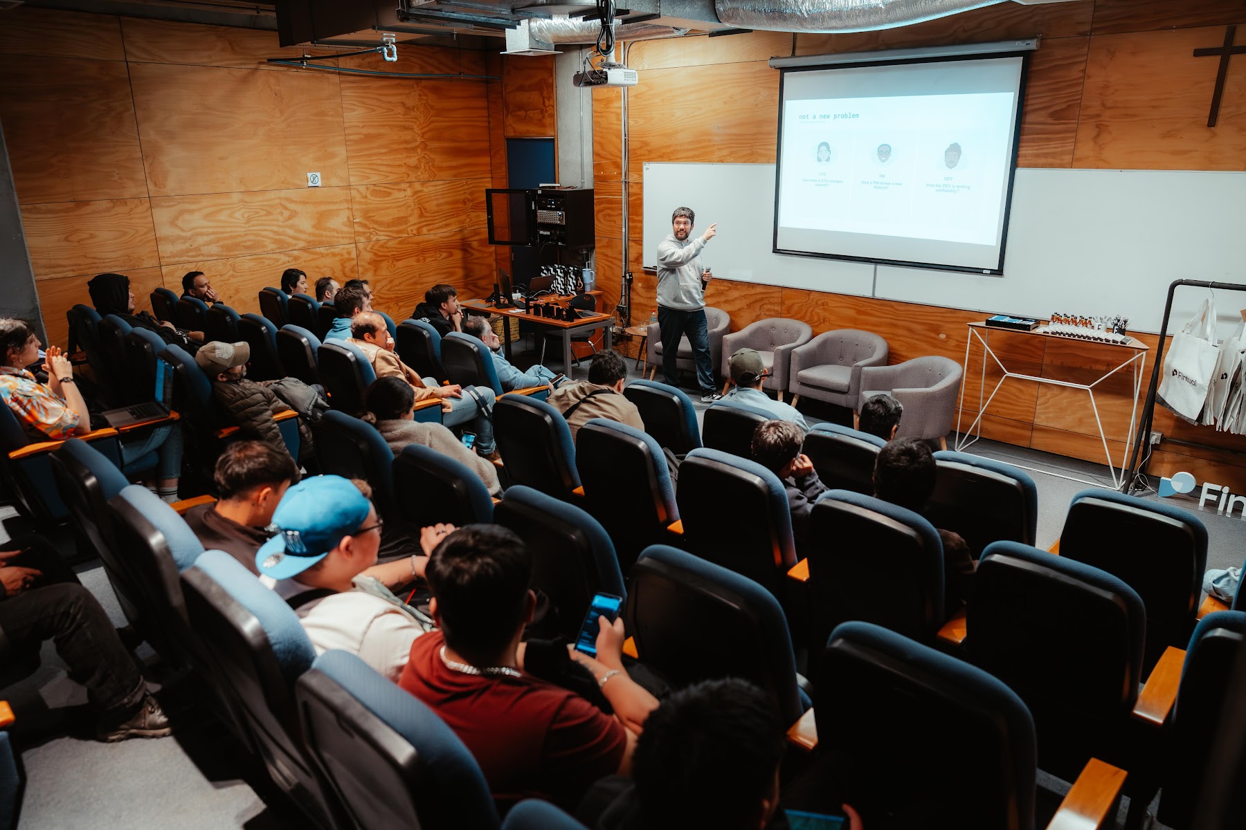 Foto 57 de Conferencia IADevs 2025 Valparaíso