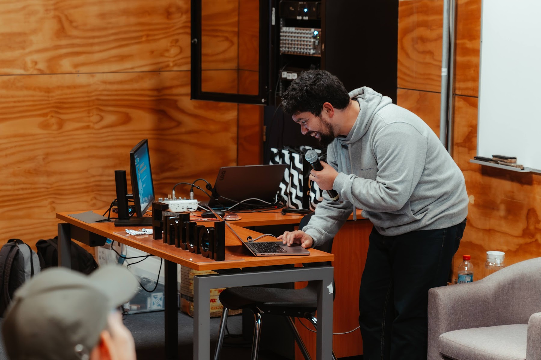 Foto 60 de Conferencia IADevs 2025 Valparaíso