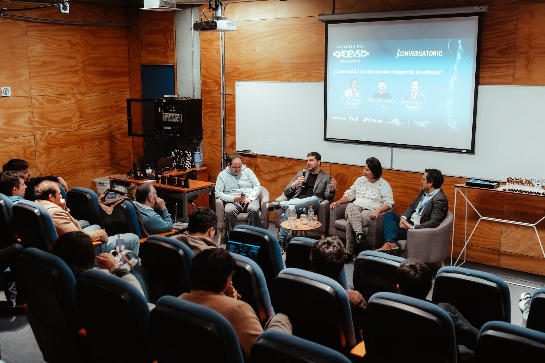Foto 83 de Conferencia IADevs 2025 Valparaíso