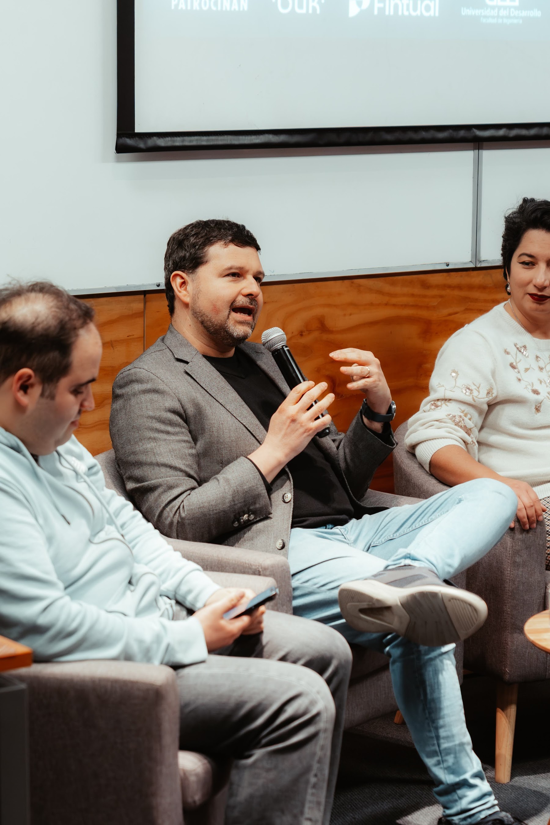 Foto 96 de Conferencia IADevs 2025 Valparaíso